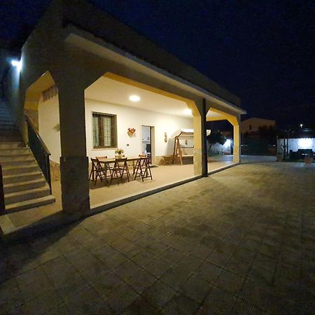 Villa La Sosta - 150M Dal Mare - Patio Privato E Areal Relax Arenella  Exterior photo